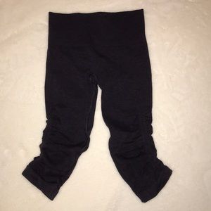 Lululemon In the Flow Cropped Leggings!